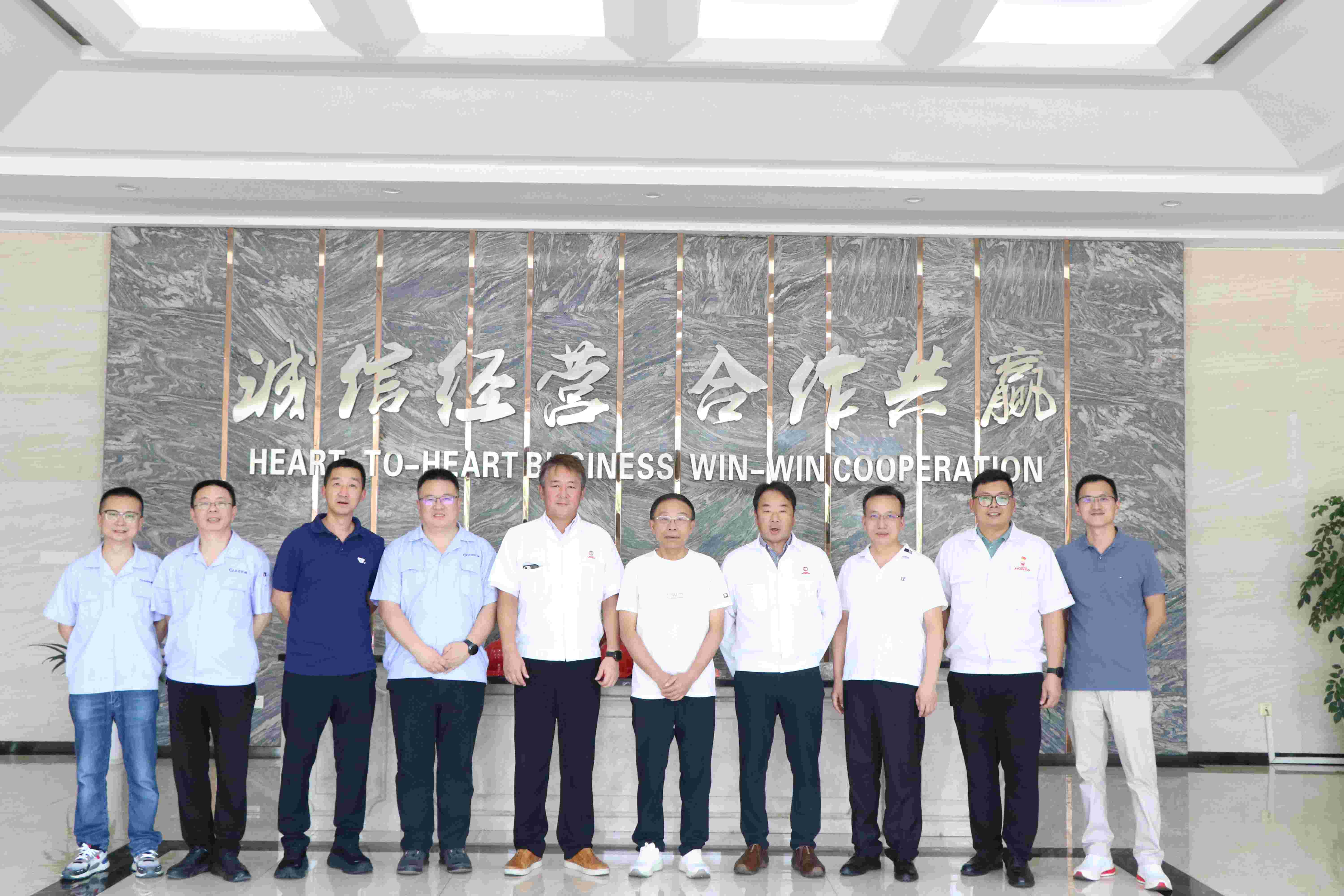 工作交流丨五羊本田高層領(lǐng)導(dǎo)蒞臨志成機(jī)械，共謀發(fā)展新篇章！