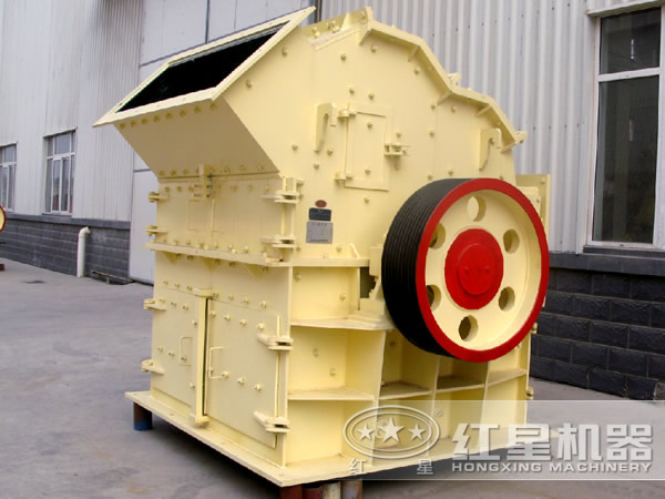 PXJ800×600型石灰石高產(chǎn)細(xì)碎機(jī)_小功率，大能力，值得一看