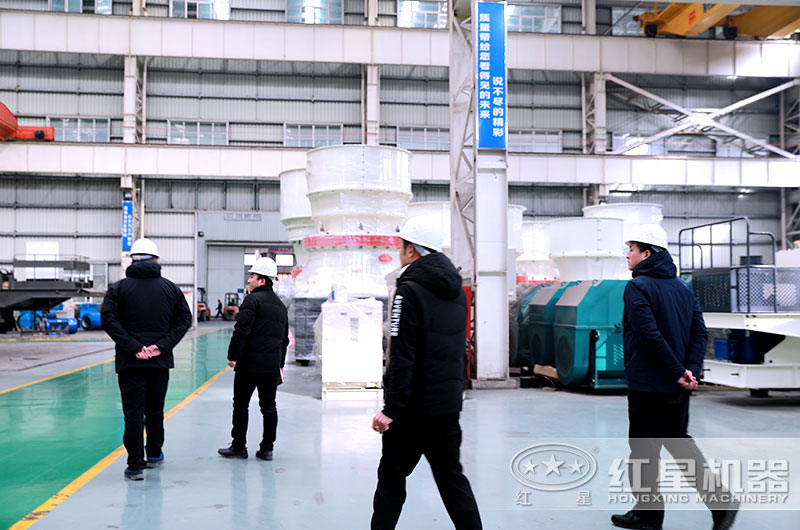 反擊破與圓錐破有什么區(qū)別，制砂用反擊破好還是圓錐破好？