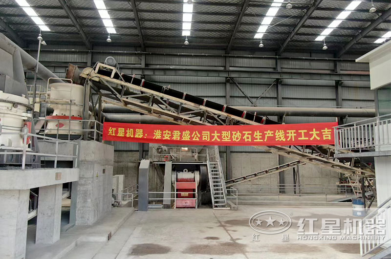 粉碎石頭的機(jī)器多少錢一臺(tái)？可以粉碎建筑垃圾嗎？